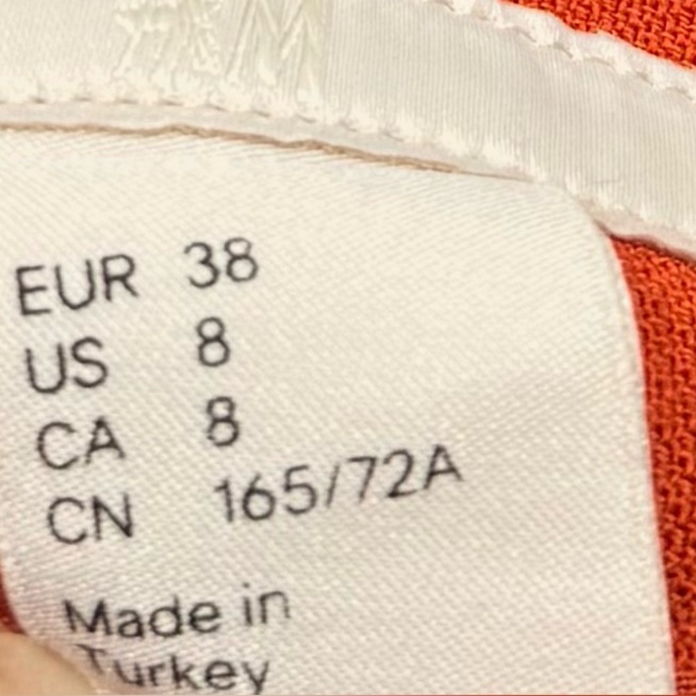 H&M Vibrant Orange Fabric Blend Size 8 Mini Skit - Picture 4 of 5
